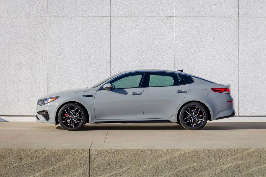 Kia Optima SX Turbo (JF) 2018 года  (NA) (фото 32 из 40)